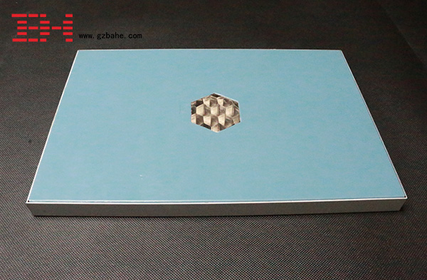 了解鋁蜂窩板的結(jié)構(gòu)、性能和開(kāi)發(fā)原理技術(shù)